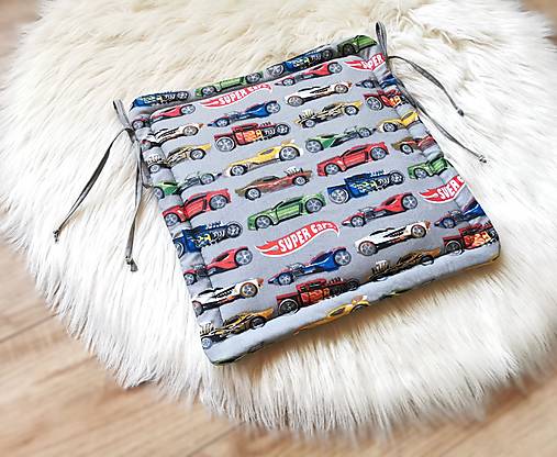 Úžitkový textil - Detský podsedák na školskú stoličku - nové vzory 2 (cars) - 16728475_