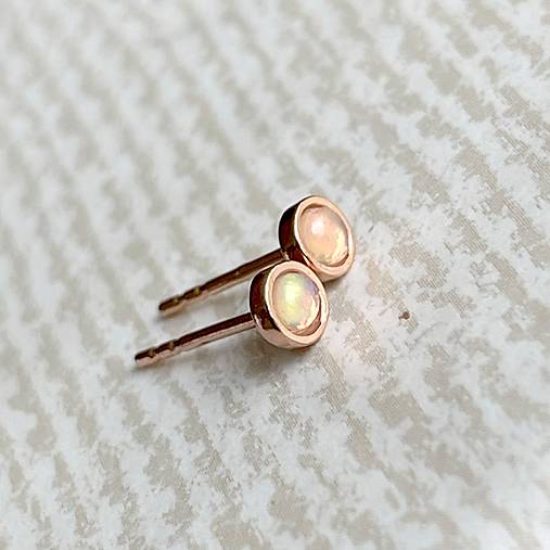 Opal Ag925 Rose Gold Plated Stud Earrings / Náušnice s opálmi AG925 pozlátené E043