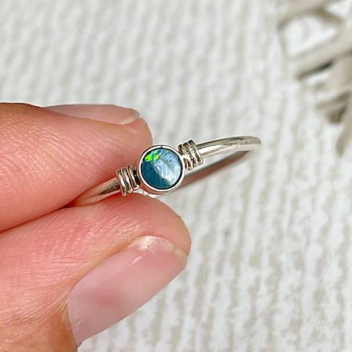 Elegant Dark Blue Australian Opal Ring Silver Ag 925 / Strieborný prsteň s austrálskym modrým opálom E044