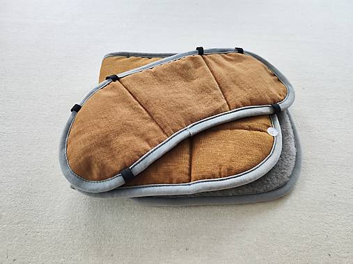 Detský textil - VLNIENKA Podložka do autosedačky Petite&Mars Elite 100% Merino TOP SUPER WASH Grey 100% ľan Mustard - 16737442_