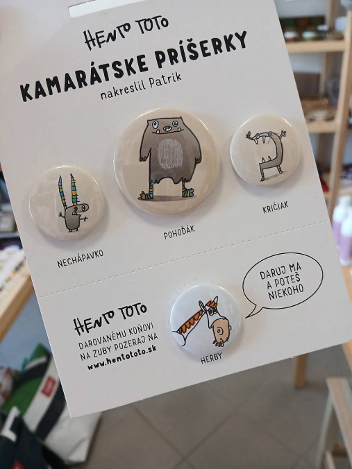 KAMARÁTSKE PRÍŠERKY