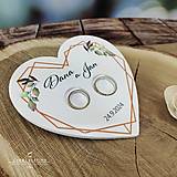 Prstene - Tanierik na svadobné prstienky - 022 - 16751763_