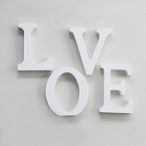 Polotovary - Drevený biely nápis LOVE - 16756577_