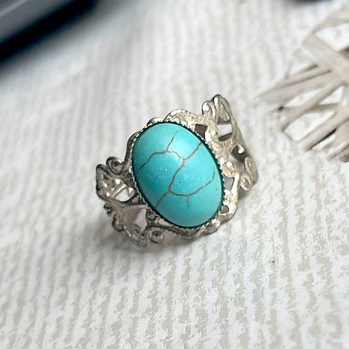 Tyrkenite Filigree Ring / Strieborný filigránový prsteň s tyrkenitom E045