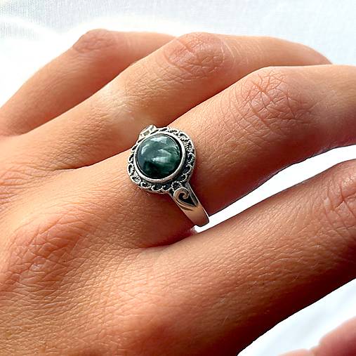 ZĽAVA 10% Seraphinite filigree AG925 Silver Ring  / Strieborný prsteň s prírodným serafinitom E045