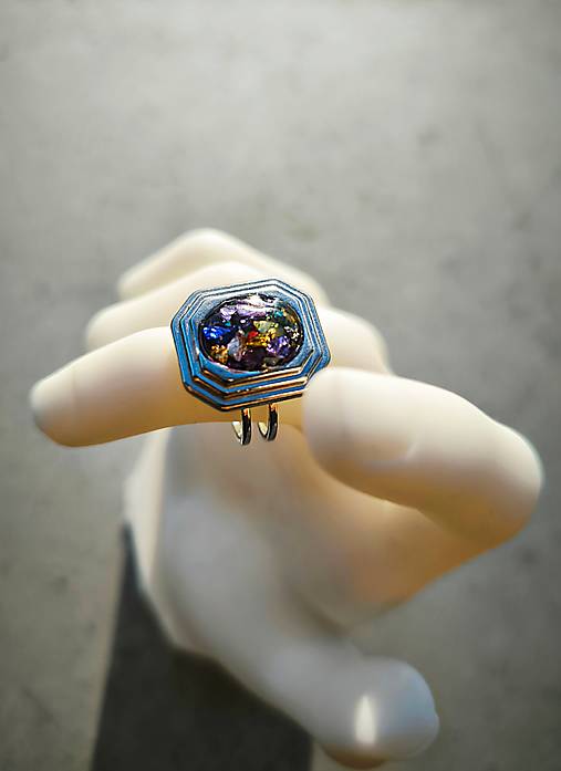 Prsteň color glass