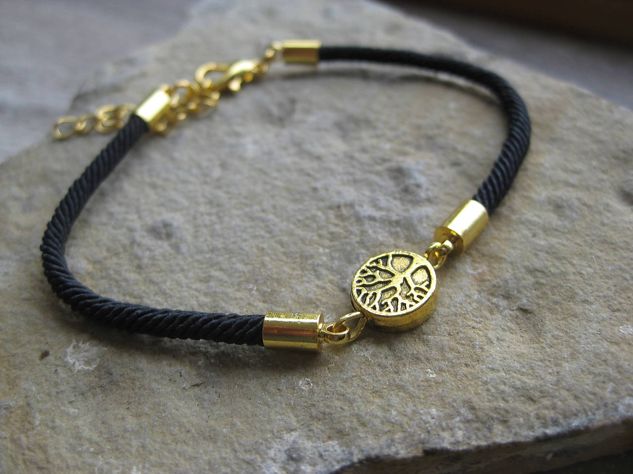 Ochranný náramok Strom života UNI (dámsky, pánsky) (zlatý + čierny, č. 4119)