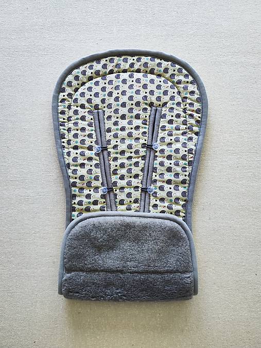 Detský textil - VLNIENKA podložka do kočíka THULE  Urban Glide 2 100% MERINO TOP SUPER WASH Grey Ježkovia na zelenej - 16788298_