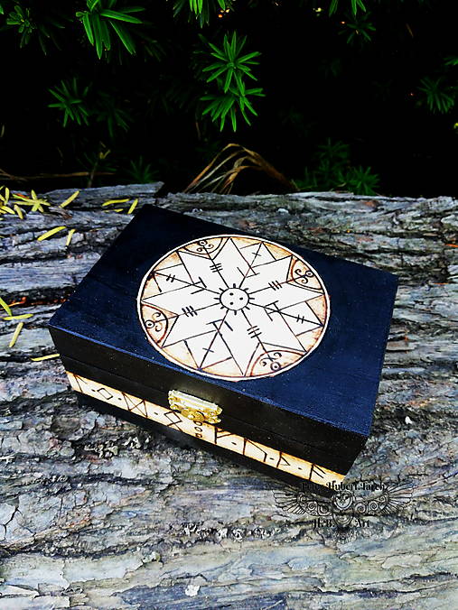 Úložné priestory & Organizácia - Vikingská krabička - Viking wooden box - 16791059_