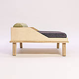 Pre zvieratá - Vyvýšený drevený pelech "Leňoška" pre psa FOoFO - 16794065_