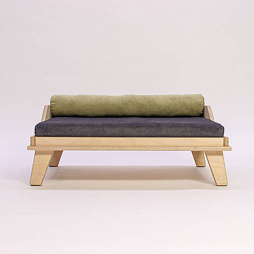 Pre zvieratá - Vyvýšený drevený pelech "Leňoška" pre psa FOoFO - 16794069_