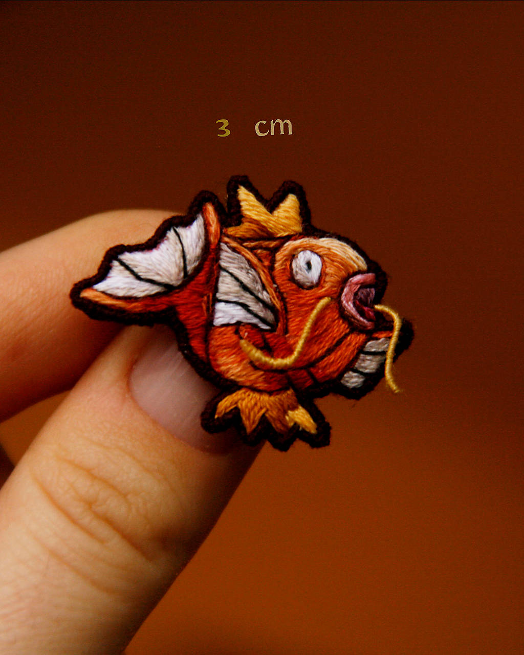 Vyšívaný šperk na objednávku (3cm)