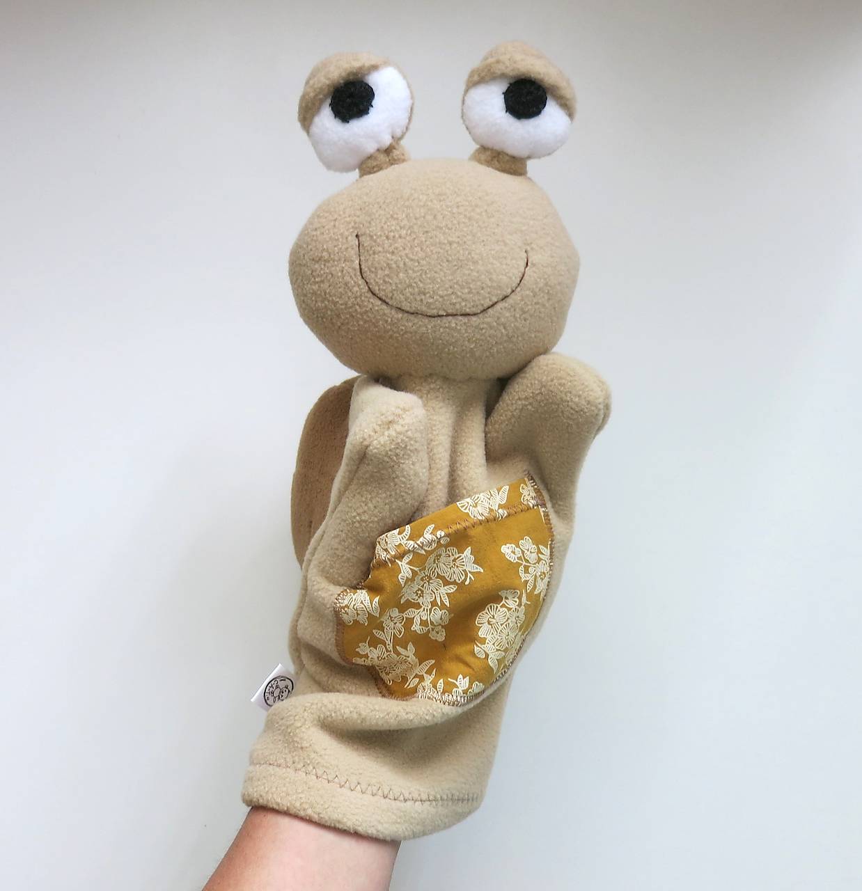 Maňuška slimáčik (Slimáčik od Horčicového záhona)