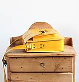 Kabelky - Kožená kabelka Floral satchel *Yellow* - 16801567_