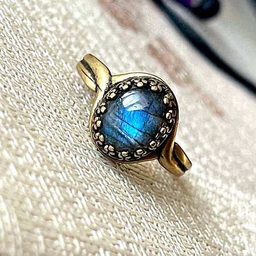 Bronze Filigree Labradorite Ring / Filigránový prsteň s labradoritom E046