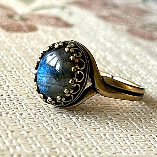 Bronze Filigree Labradorite Ring / Filigránový prsteň s labradoritom E046