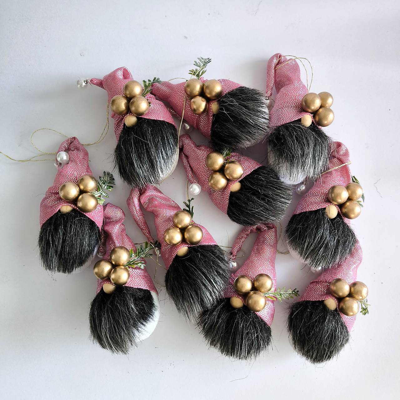 Ručne šití Vianoční skriatkovia 