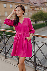 Šaty - Oversize ačkové šaty s výstrihom – rôzne farby - 16834674_