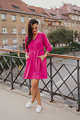 Šaty - Oversize ačkové šaty s výstrihom – rôzne farby - 16834675_