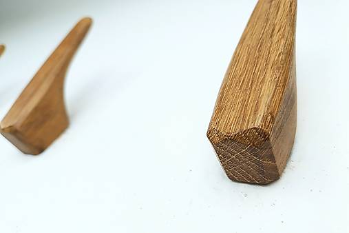 Nástenný vešiak KING drevo dub