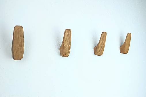 Nástenný vešiak PRINCE drevo dub/orech