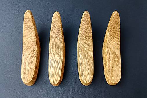 Nástenný vešiak QUEEN drevo dub