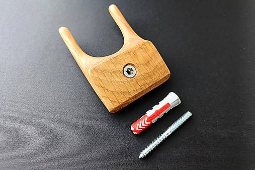 Nástenný vešiak ROHÁČ drevo dub