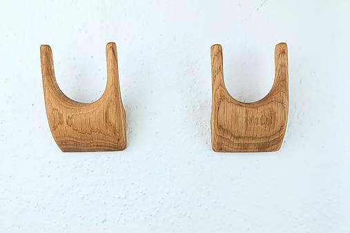 Nástenný vešiak ROHÁČ drevo dub