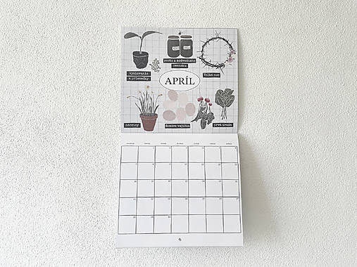 NÁSTENNÝ KALENDÁR