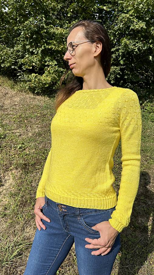 Návody a literatúra - Návod na Meredith Pullover - 16841602_