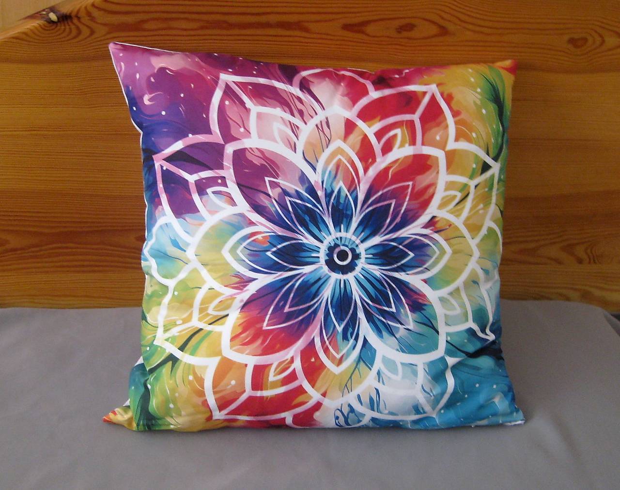 Vankúš Mandala 45 x 45 cm aj s výplňou