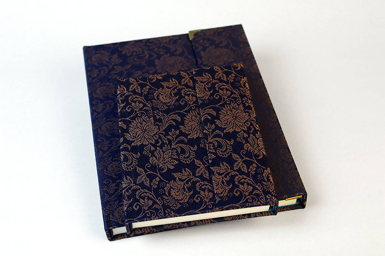 Zápisník FLOWERS (Flowers tmavomodrý)