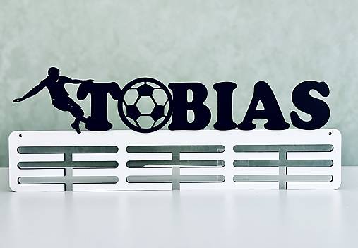 Nábytok - Vešiak na medaile pre futbalistu - 16846389_