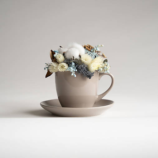 Dekorácie - Šálka s čiapkou kvetinovej peny (16x16 cm - Modrá) - 16846658_