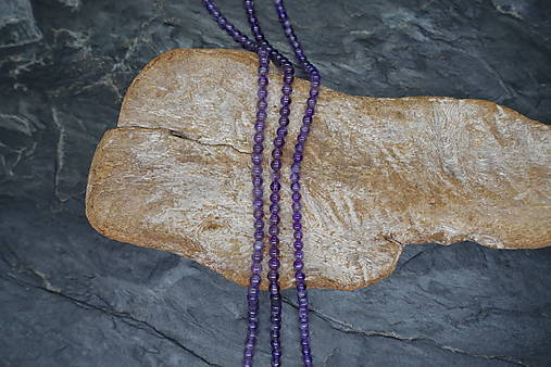 Minerály - Ametyst ševron (šnúry) 4-6-8-10-12 (4mm (88ks)) - 16850942_