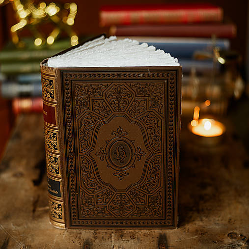 Papiernictvo - Heine - upcyklovaný akvarelový skicár - 16849527_