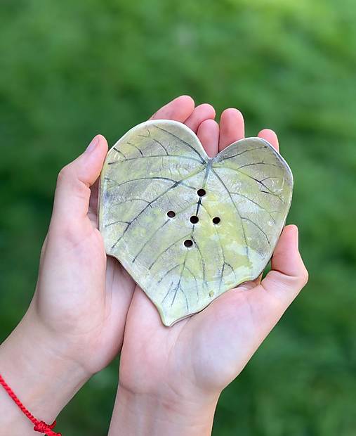 Nádoby - Mydelnička v tvare listu - 16854685_