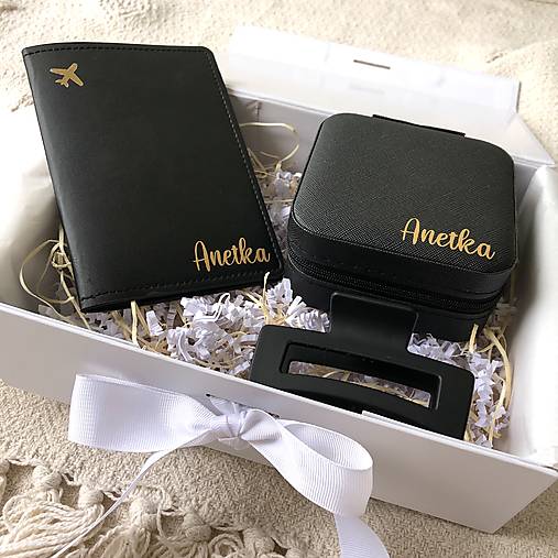 Úložné priestory & Organizácia - Cestovateľka - luxusný personalizovaný darčekový ženský box - 16856329_