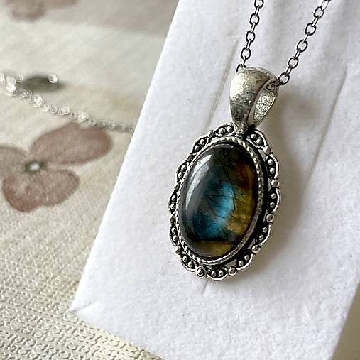 Antique Silver Labradorite Necklace / Náhrdelník s labradoritom E045