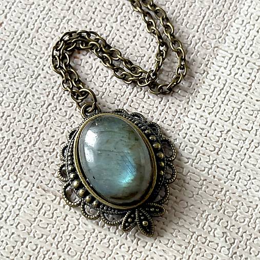 Bronze Filigree Labradorite Necklace / Náhrdelník s labradoritom E045