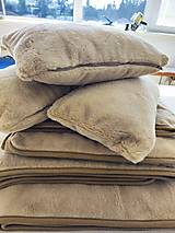 Úžitkový textil - VLNIENKA prehoz na gauč VELVET acryl Cappuccino dvojitý ušijeme podľa vlastných rozmerov - 16864036_