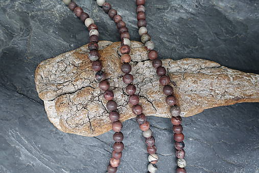 Minerály - Jaspis picasso brúsený 10mm šnúra (1) - 16863771_