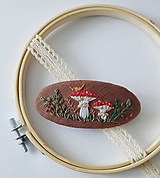 Detské doplnky - Ľanová sponka s výšivkou (Muchotrávky) - 16866629_