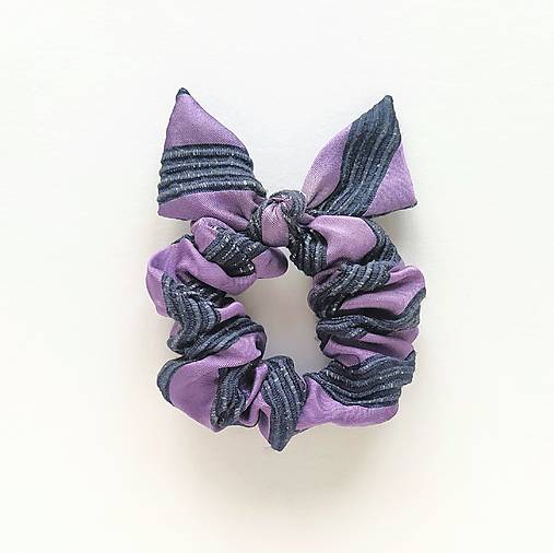 Scrunchie hodvábna (fialová)