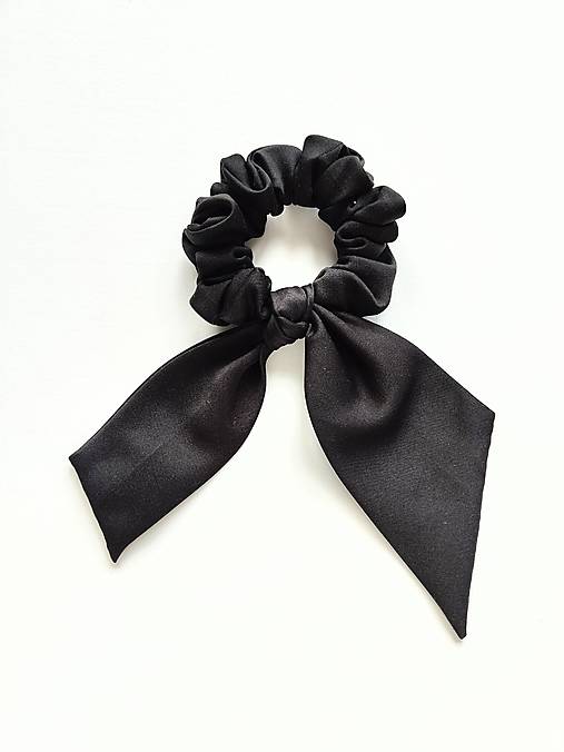 Maxi scrunchie asymetrická (čierna)