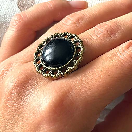 Black Agate Bronze Ring / Prsteň s čiernym achátom E050