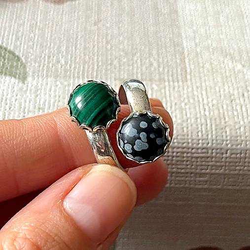 ZĽAVA 40% Elegant Double Malachite and Obsidian Ring / Prsteň s malachitom a obsidiánom E050