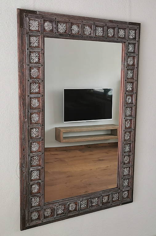 Zrkadlá - Zrkadlo drevené-kvetinkové (Výška 120 cm, šírka 80 cm, hrúbka 4 cm, šírka lišty 14 cm, cena zrkadla 37 € - Hnedá) - 16880928_