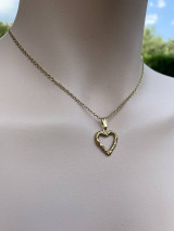 Náhrdelníky - náhrdelník so srdcom - oceľ - 16882242_