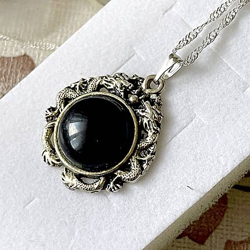 ZĽAVA 70% Black Agate Antique Silver Pendant / Prívesok s prírodným achátom E051